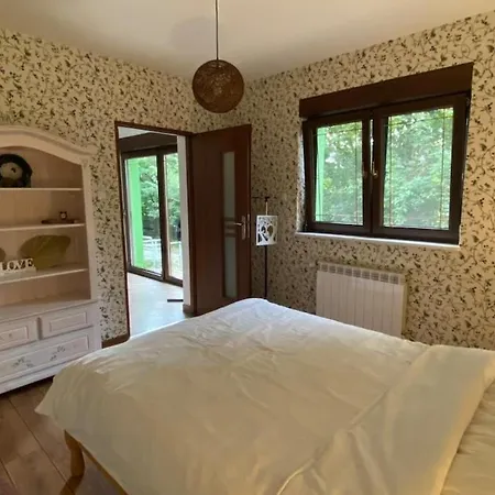 Villa Zielony Domek Lusowko *